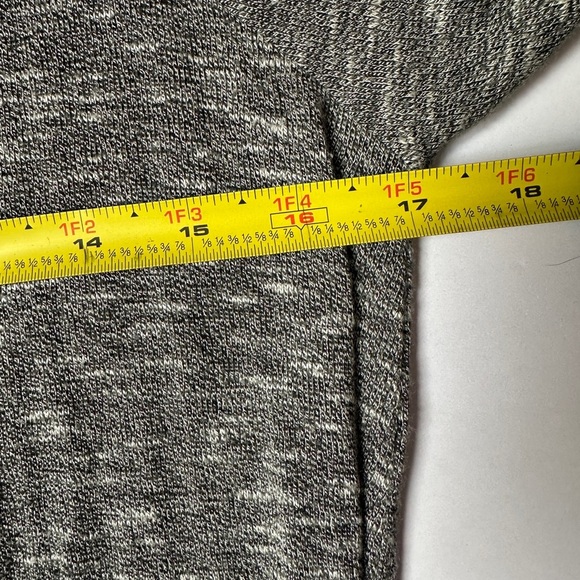 Juicy Couture Sweater Blouse Top Women’s Sz Small Gray Tie Front Long Sleeve - Picture 4 of 7